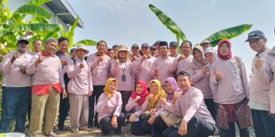 FARMERS FIELD DAY (FFD) TANAM PADI DENGAN TEMA MENDUKUNG PERTANIAN RAMAH LINGKUNGAN